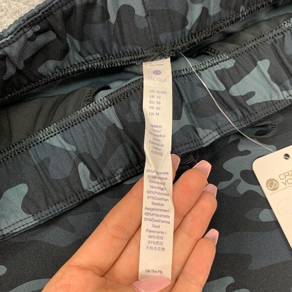 CRZ Yoga Short Womens S Small Black Camo Mid Rise Drawcord Wicking Pockets - Picture 6 of 11